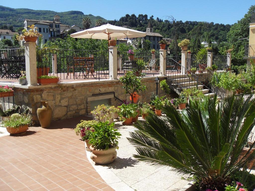 アスコリ・ピチェーノ Antico Borgo Piceno Bed & Breakfast エクステリア 写真